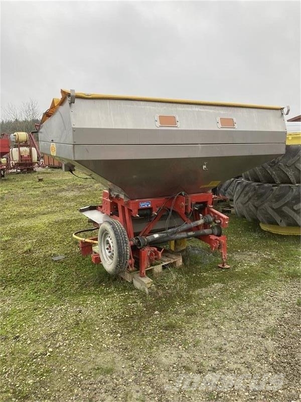 Bredal F2X Rustfrikasse Mineral gübre dagiticilar