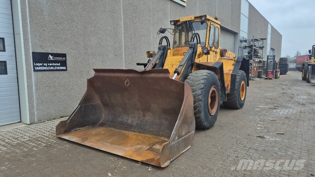 Volvo L 120 Radlader