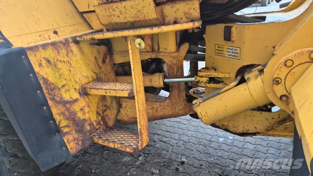 Volvo L 120 Radlader