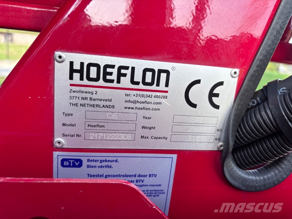 Hoeflon C 6 رافعات مجنزرة