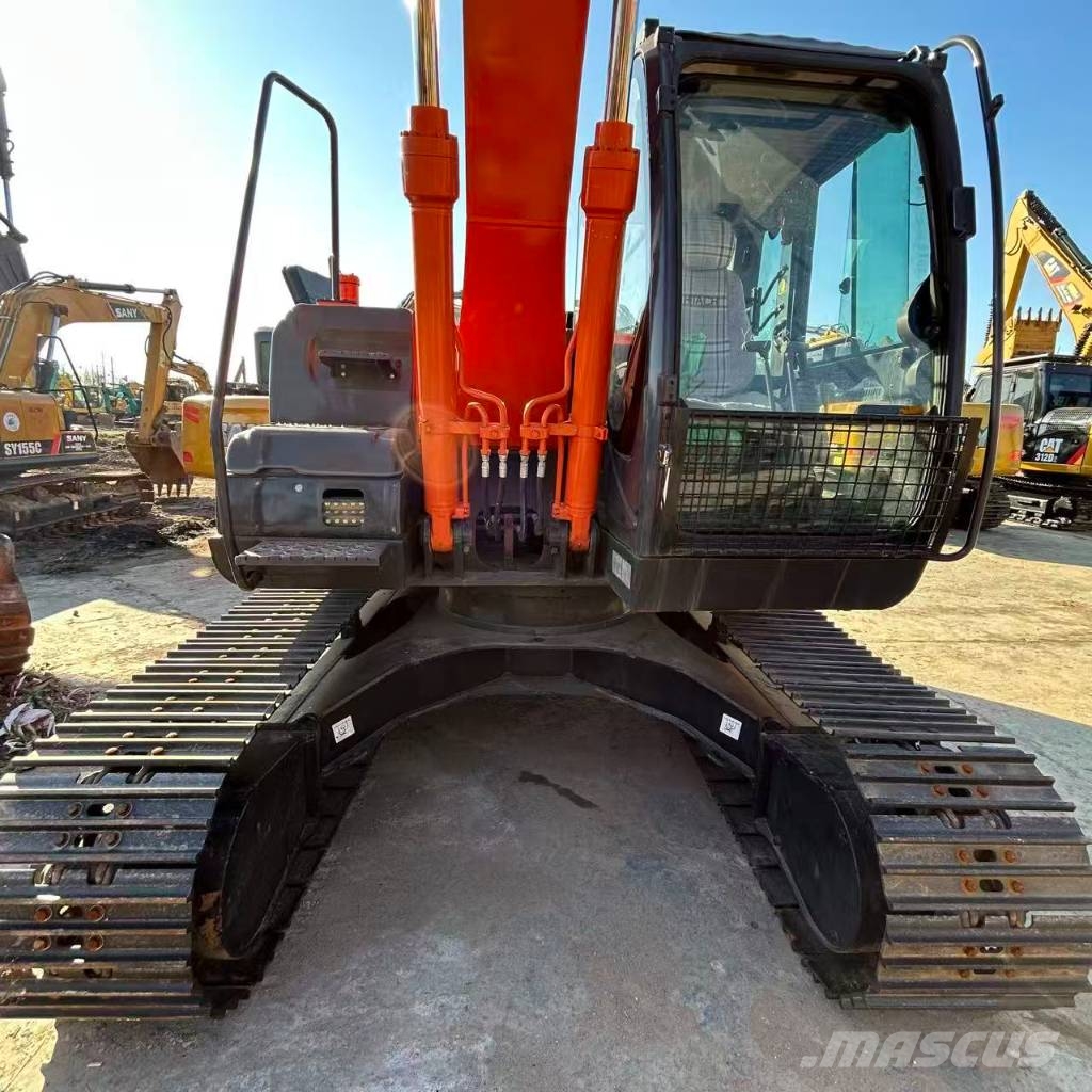 Hitachi zx130 Bageri gusjeničari
