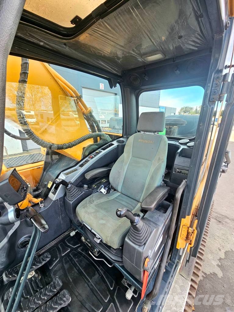 Hyundai Robex 380 LC-9 Гусеничні екскаватори