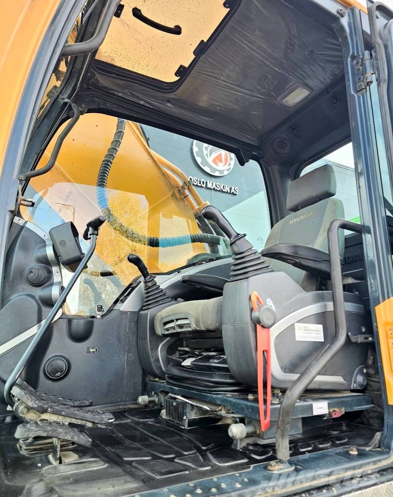 Hyundai Robex 380 LC-9 Гусеничні екскаватори