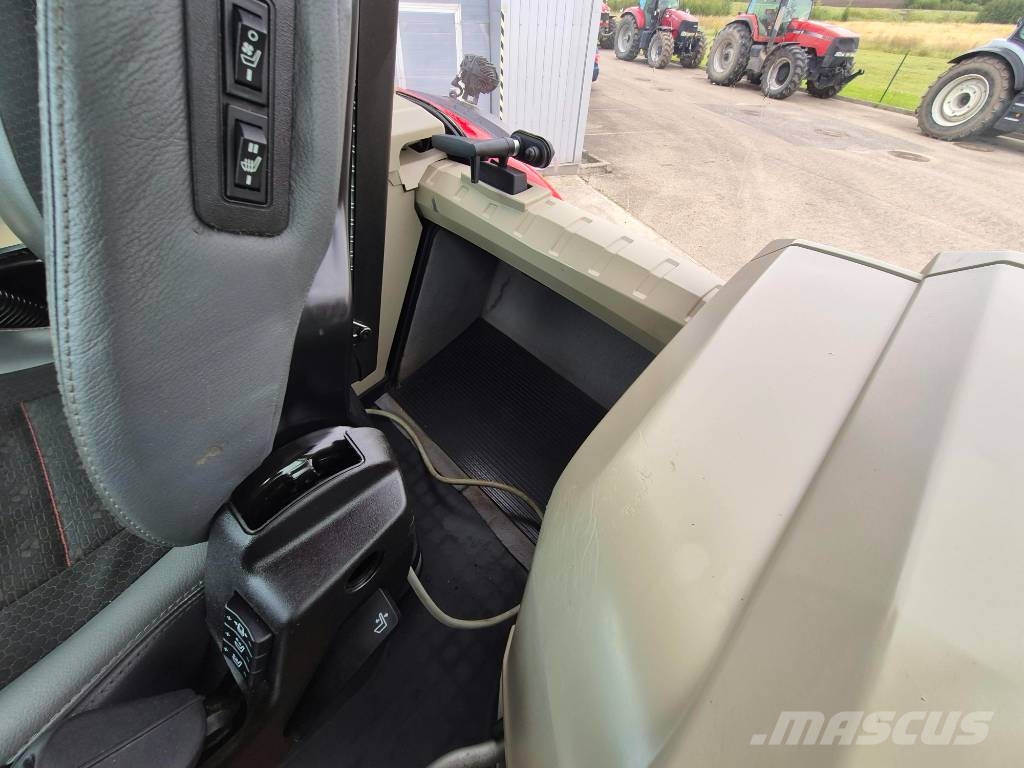Massey Ferguson 8740S EXCLUSIVE DYNA-VT Traktori