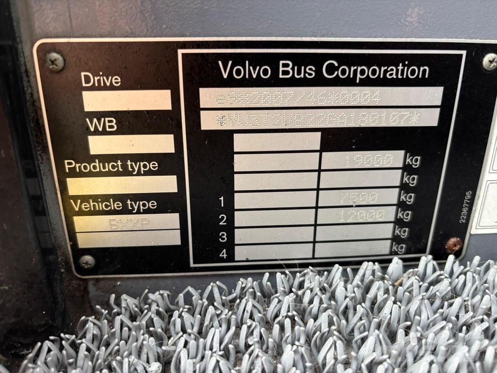 Volvo B11R 9700 H 4x2 EURO 6 / AC / AUXILIARY HEATING / Putnički autobusi