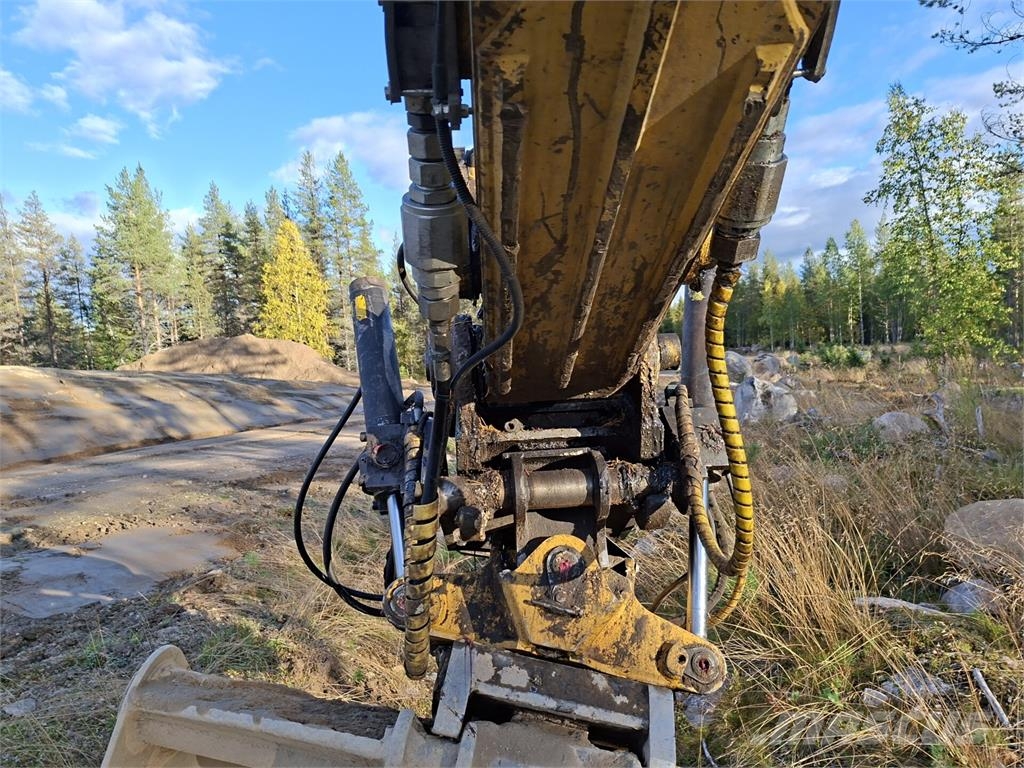 New Holland E260CSR Roomikekskavaatorid