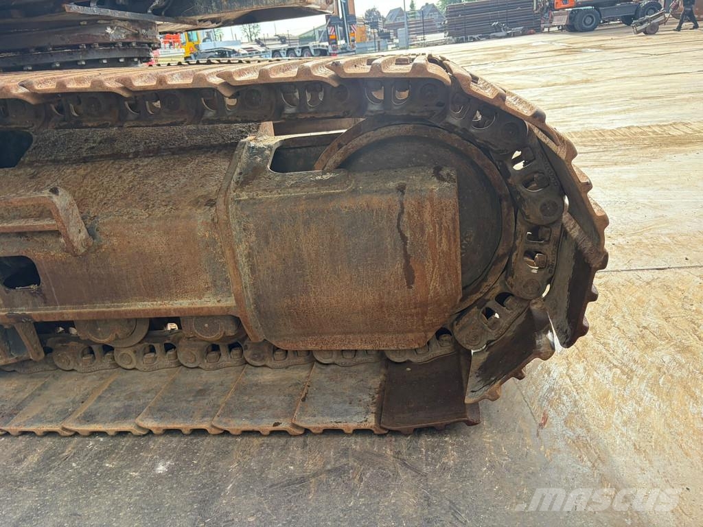 Volvo EC220EL Excavadoras sobre orugas