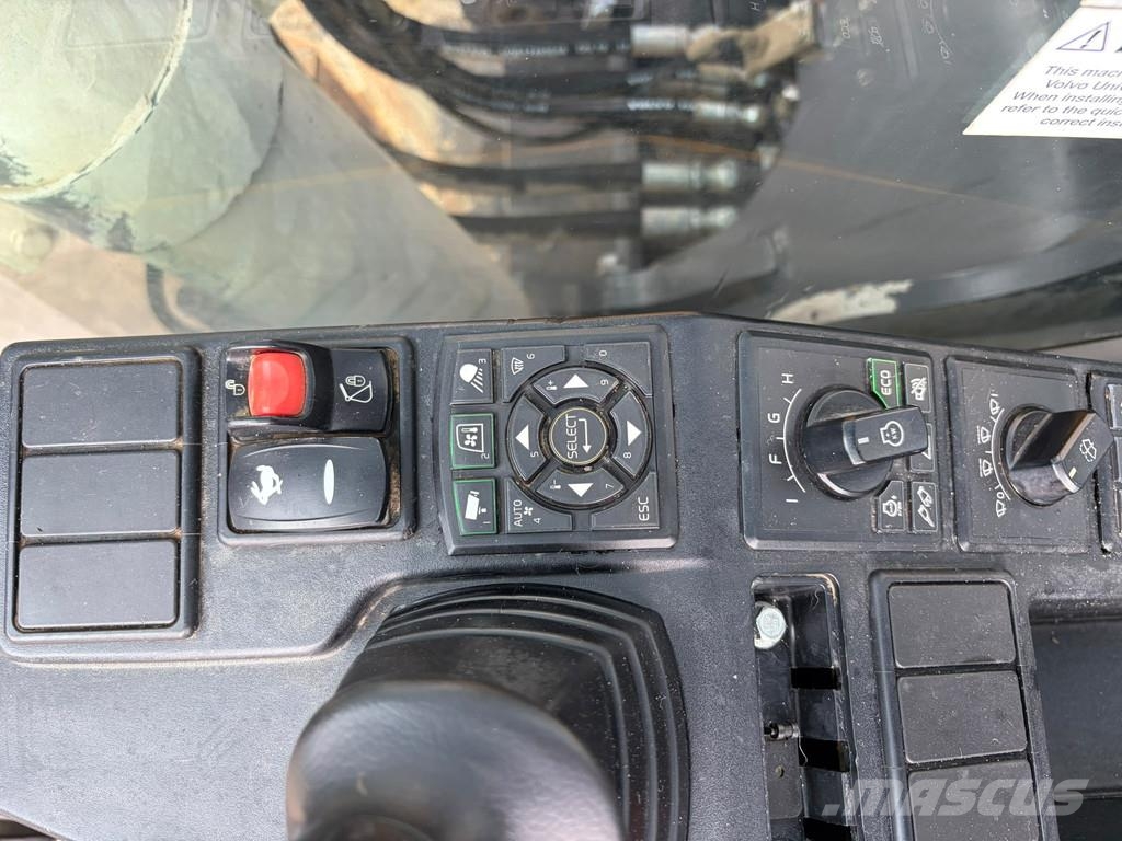 Volvo EC220EL Excavadoras sobre orugas