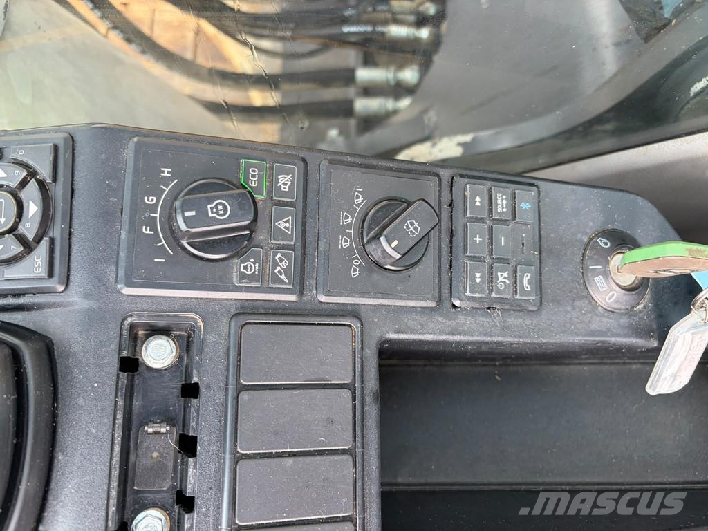 Volvo EC220EL Excavadoras sobre orugas