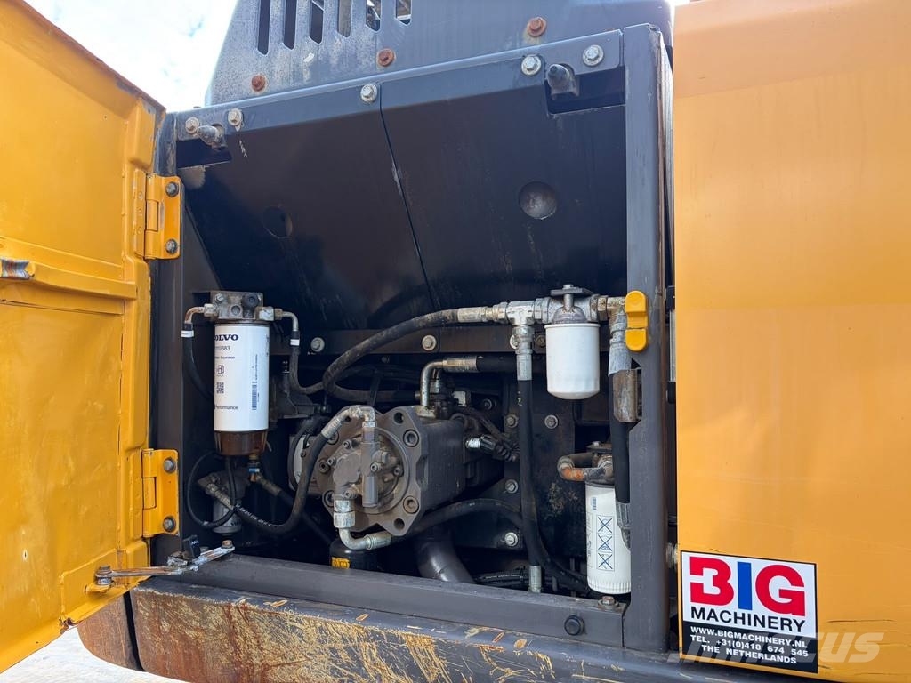 Volvo EC220EL Excavadoras sobre orugas