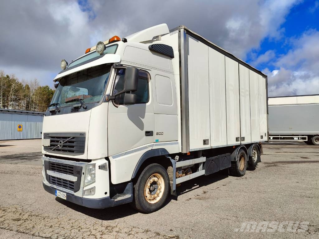 Volvo FH 13 500 Camiones con caja de remolque