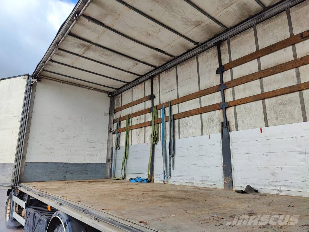 Volvo FH 13 500 Camiones con caja de remolque