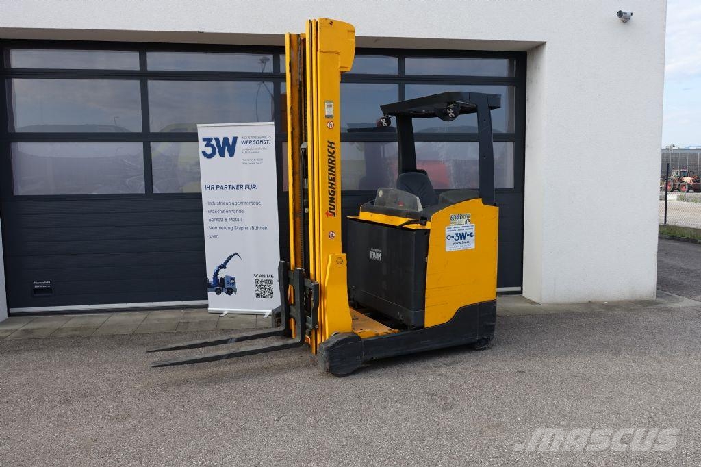 Jungheinrich ETV 214 Schubmaststapler