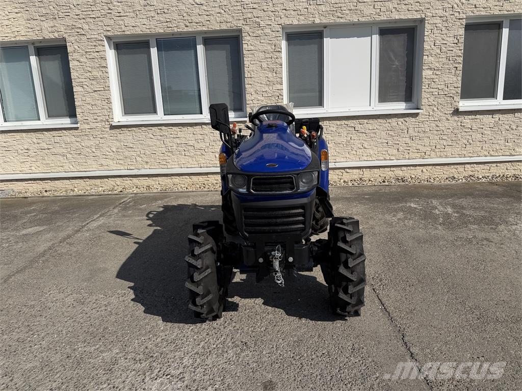 VIN 2FM - Malotraktor FARMTRAC 26 4x4 hydraulika 3-val 两轮拖拉机播种机