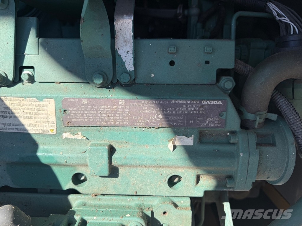Volvo EC 140 B LC 大型油圧ショベル12t以上(パワーショベル・ユンボ)