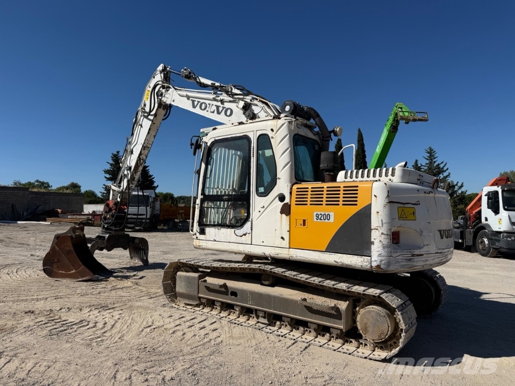 Volvo EC 140 B LC 大型油圧ショベル12t以上(パワーショベル・ユンボ)