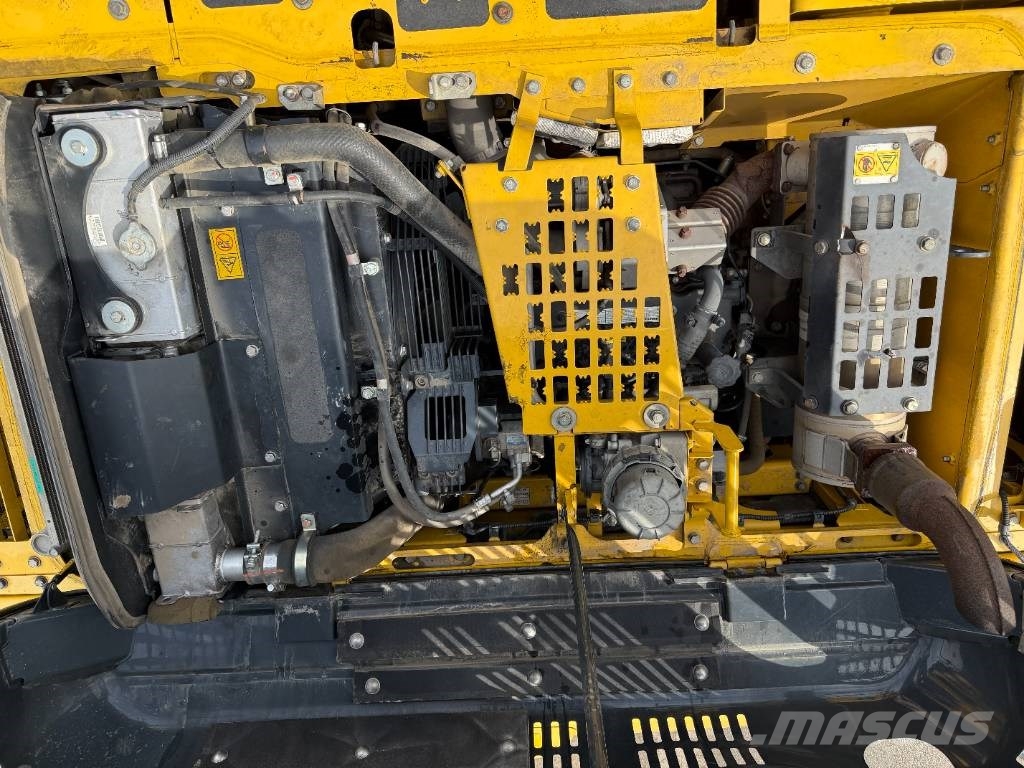 Komatsu HB 215 LC2 Rupsgraafmachines