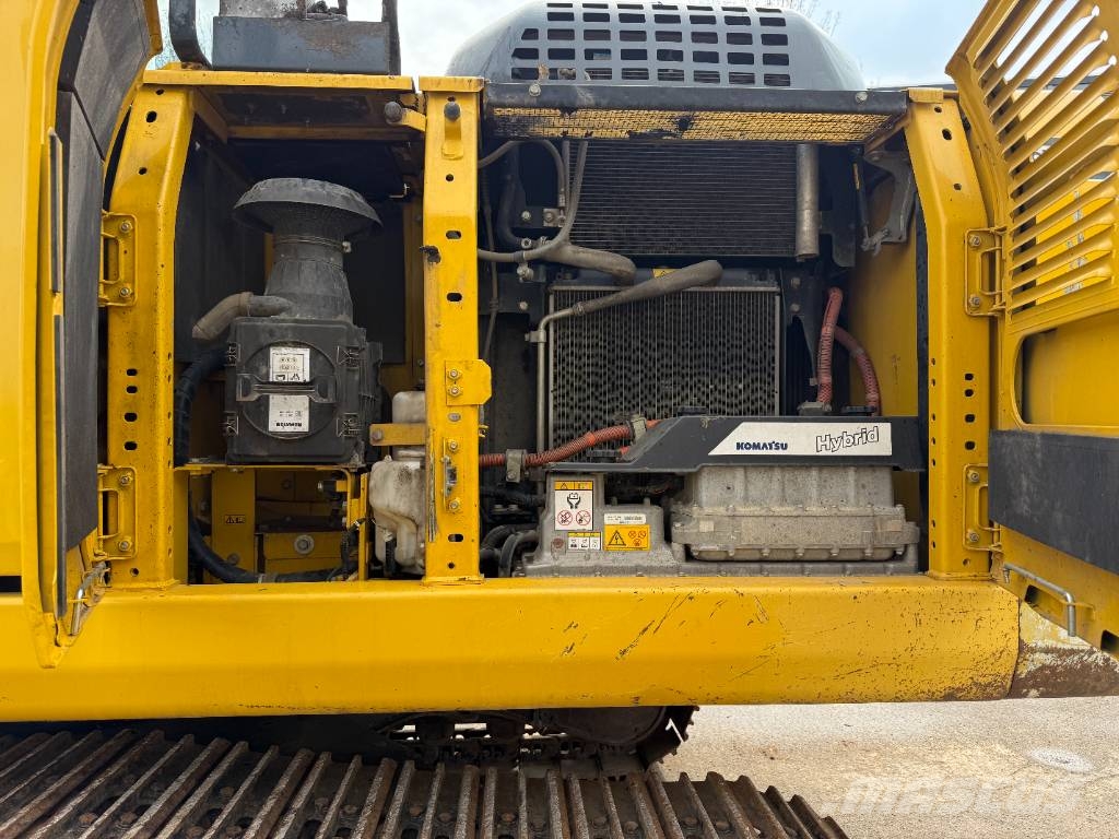Komatsu HB 215 LC2 Rupsgraafmachines