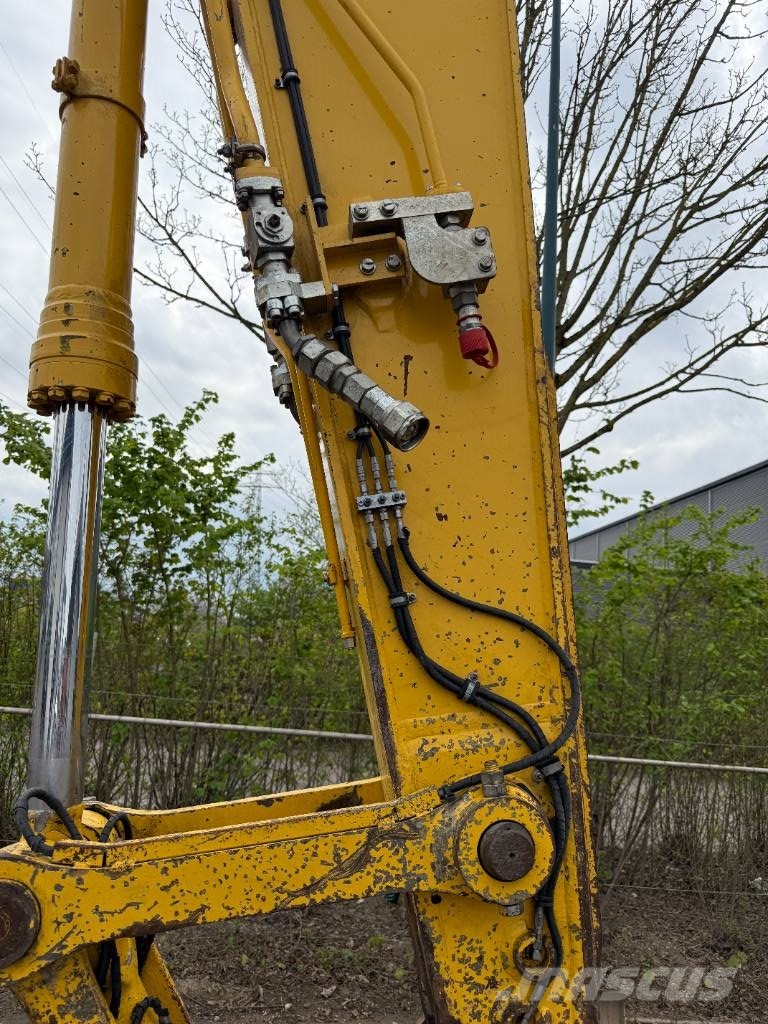 Komatsu HB 215 LC2 Rupsgraafmachines