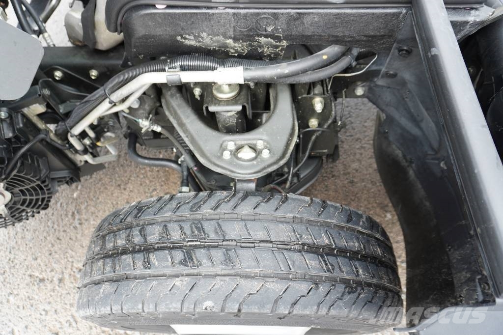 Nissan CABSTAR ***RESERVADO*** شاحنات مسطحة/مفصلية الجوانب