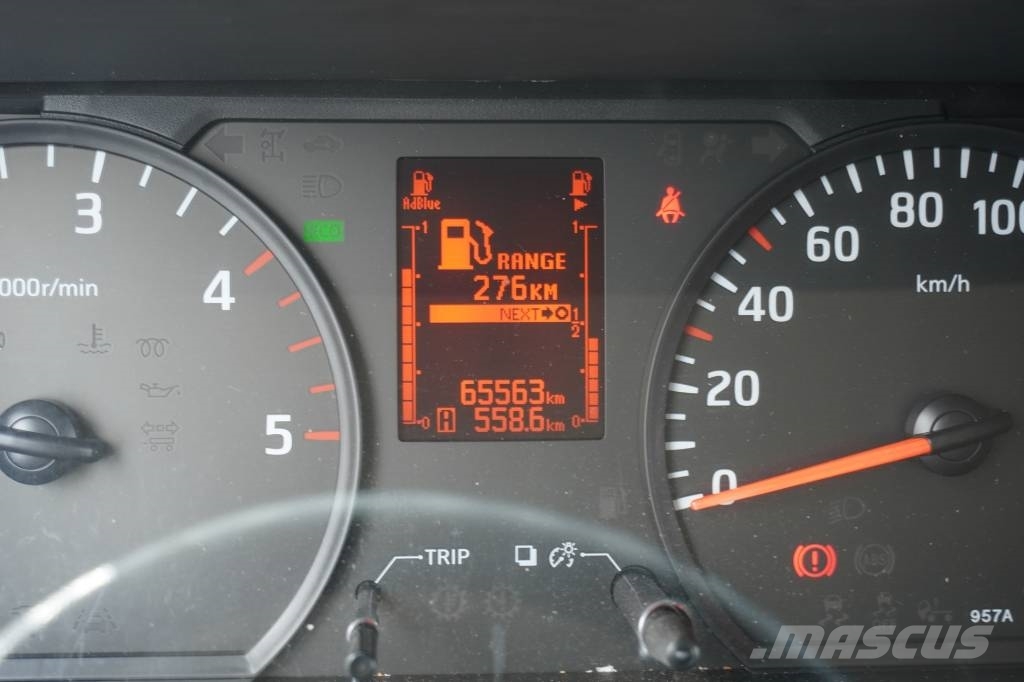 Nissan CABSTAR ***RESERVADO*** شاحنات مسطحة/مفصلية الجوانب