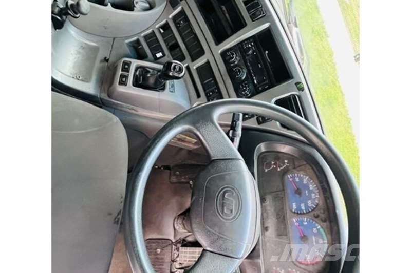 UD TRUCKS QUON Otros camiones