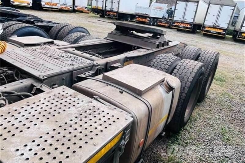 UD TRUCKS QUON Otros camiones