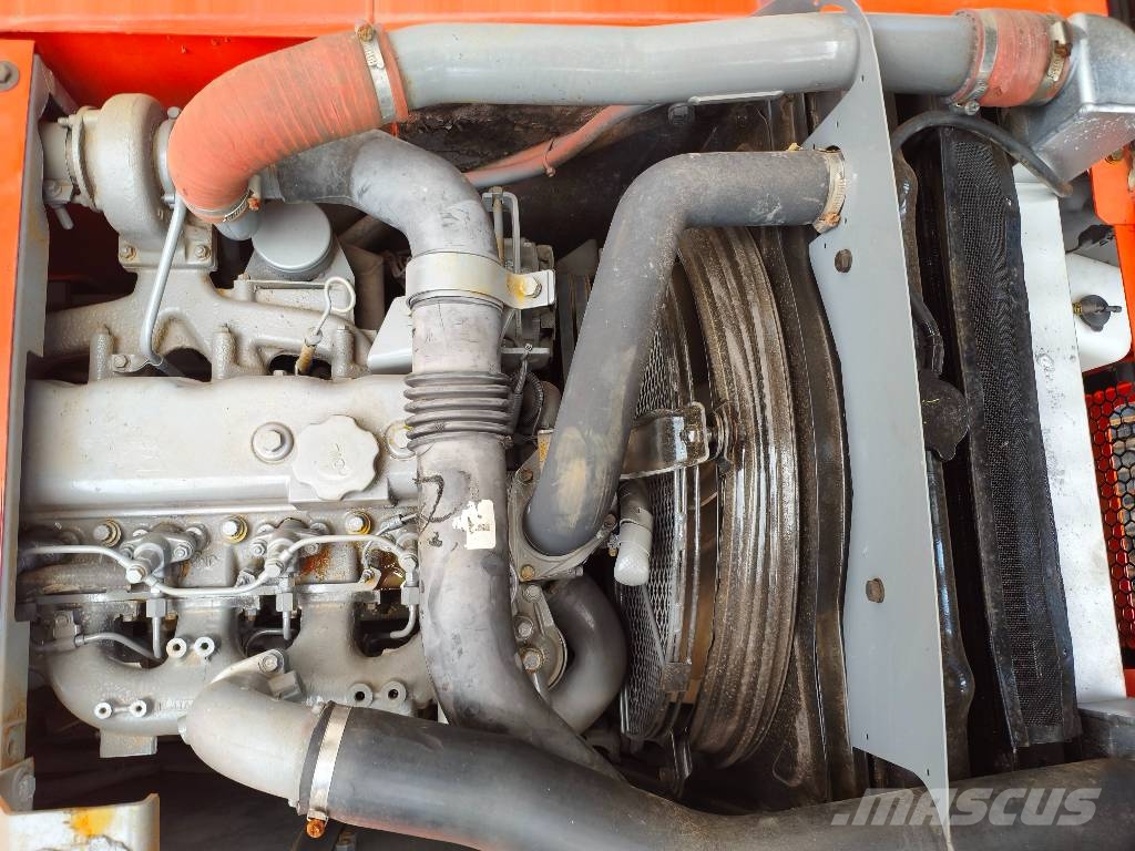 Hitachi ZX120 Bagri goseničarji