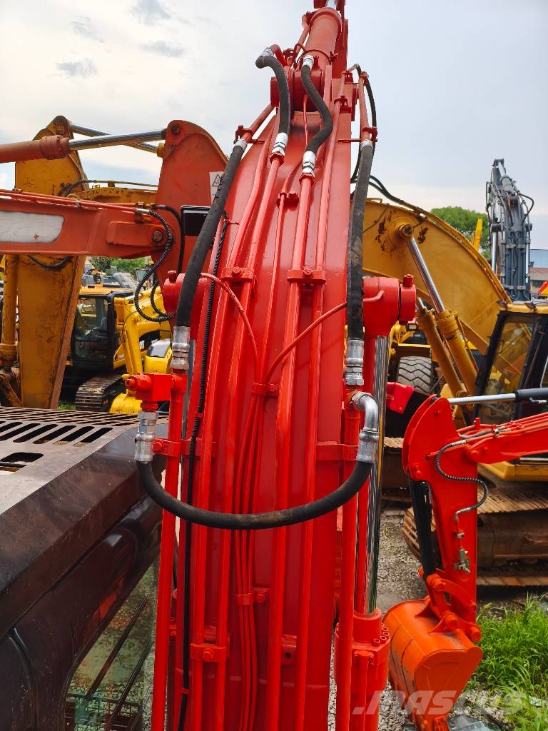 Hitachi ZX120 Bagri goseničarji