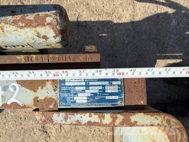 Kaup 1T413 Griebtuvai