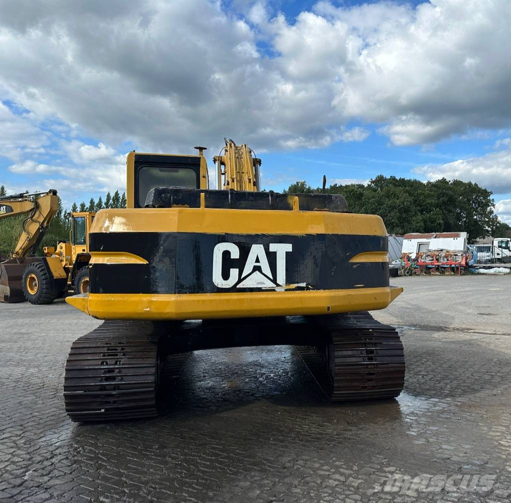 CAT 325BL Telakaivukoneet