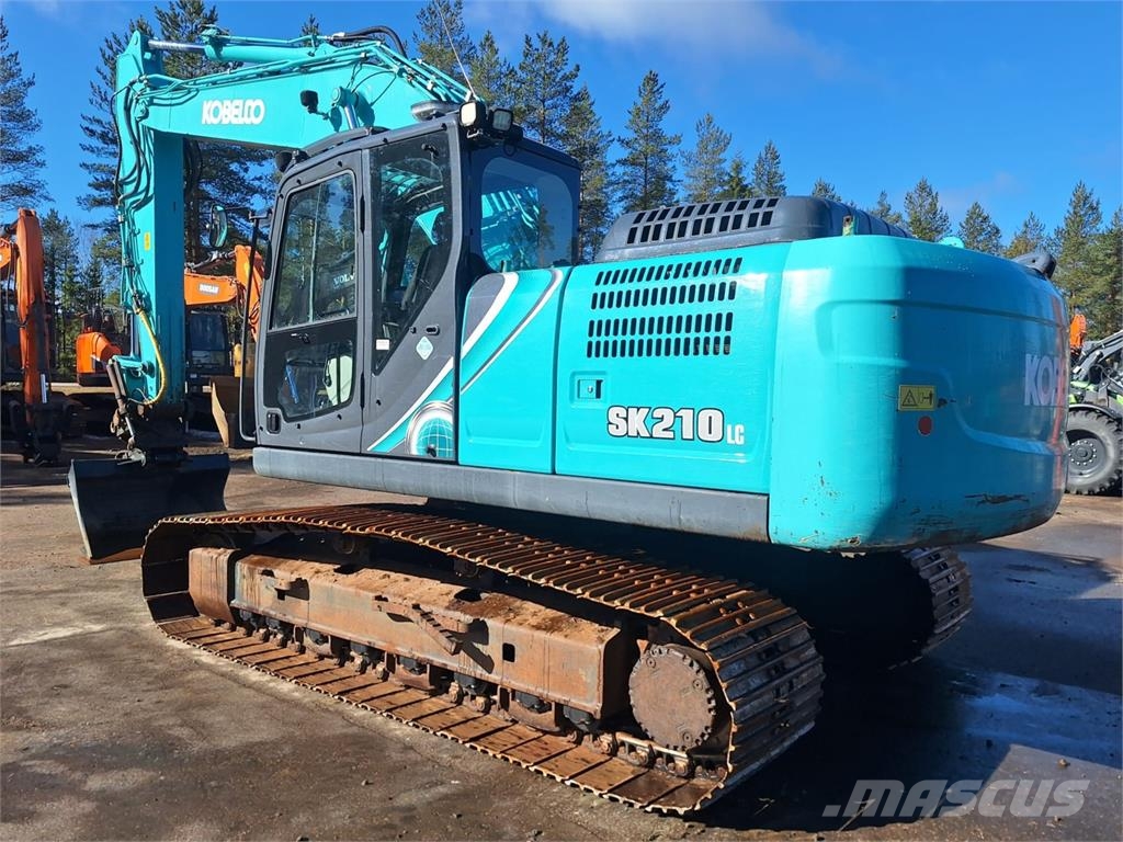 Kobelco SK210LC-10 800MM TELAT, KALLISTAJA Escavadeiras de esteiras