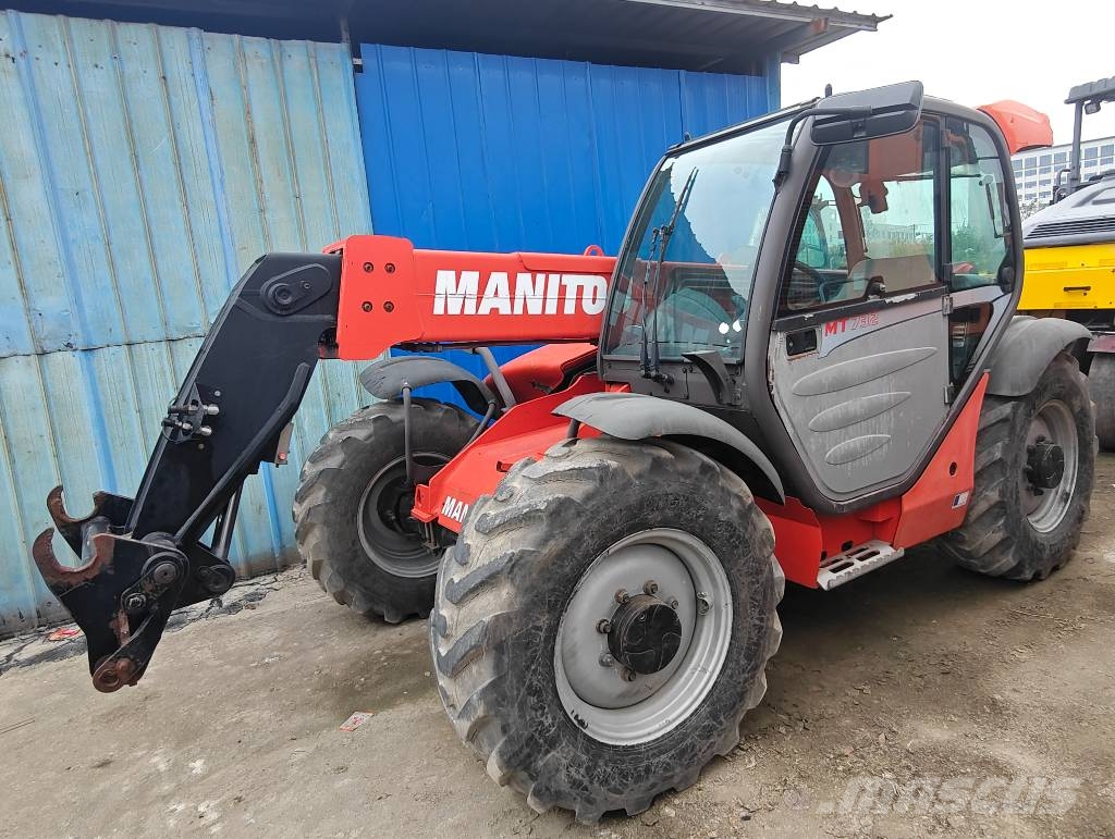 Manitou MT 732 Teleskopiskie manipulatori