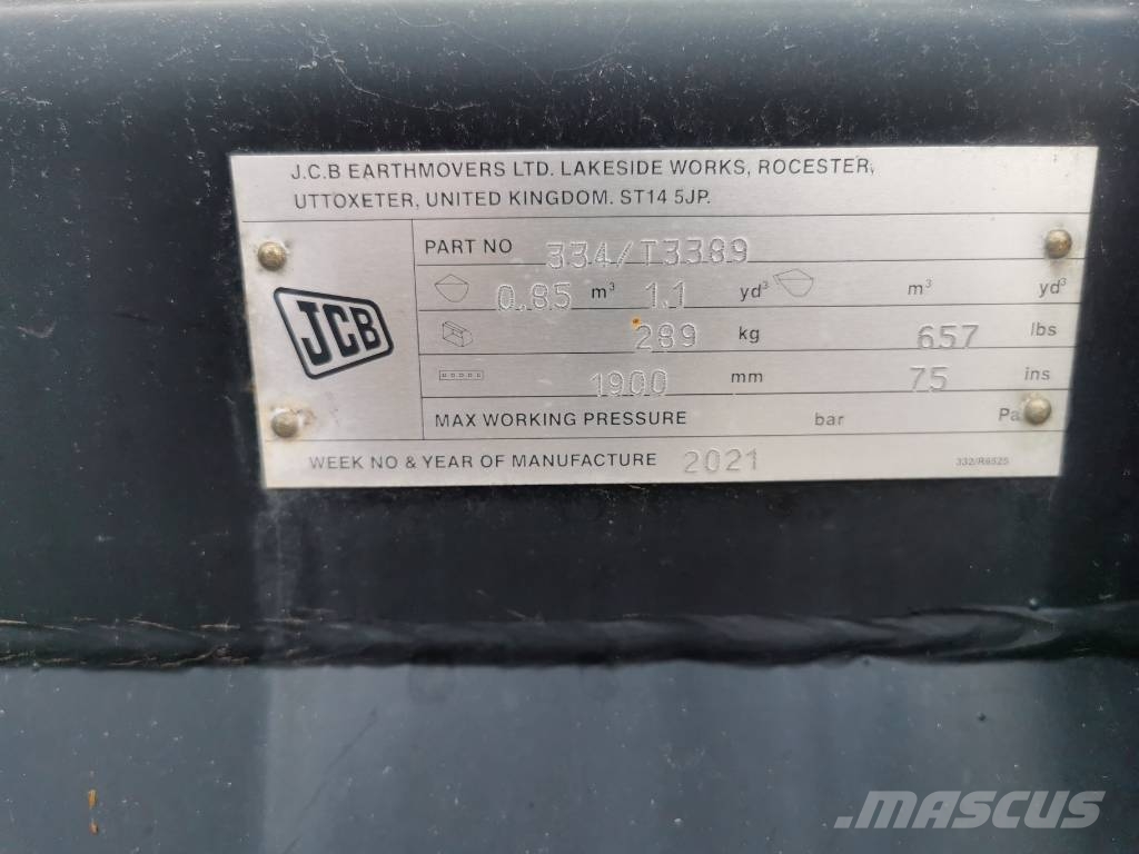 JCB Universals Bommer og stikker