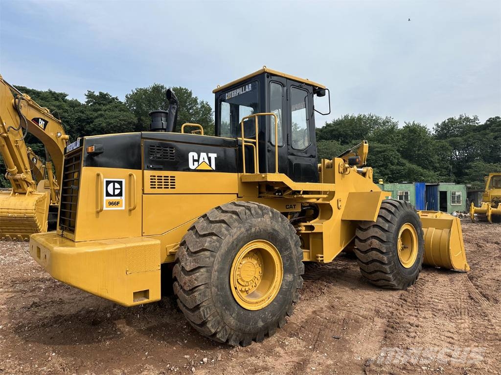 CAT 966 F Incarcator pe pneuri
