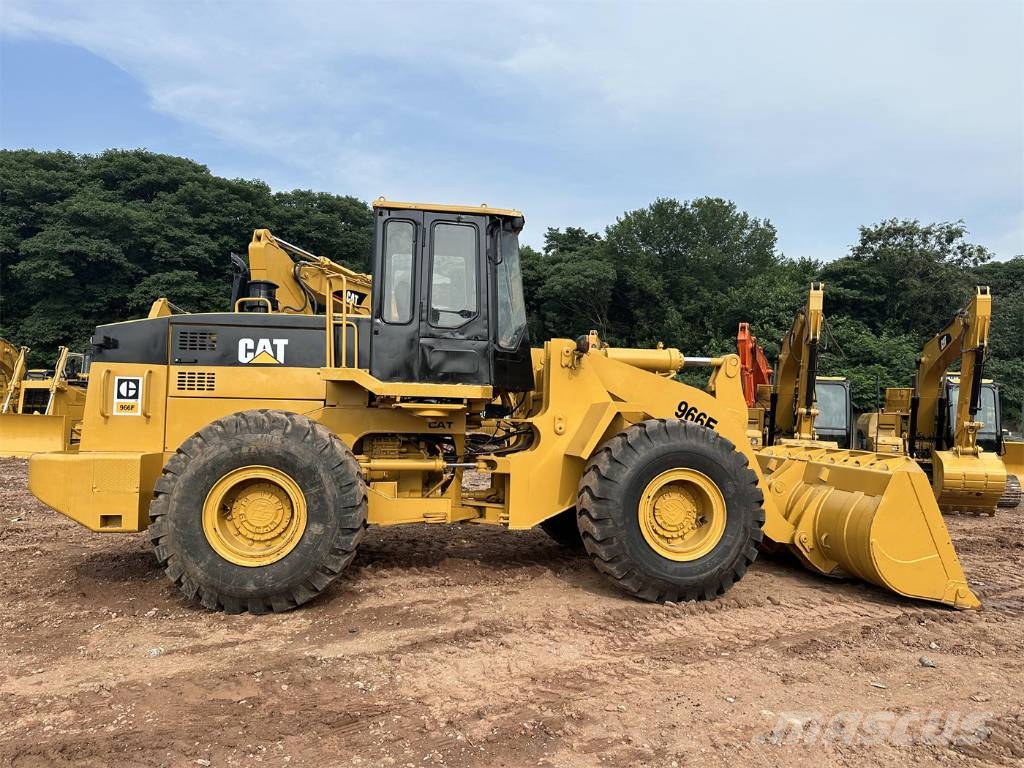 CAT 966 F Incarcator pe pneuri