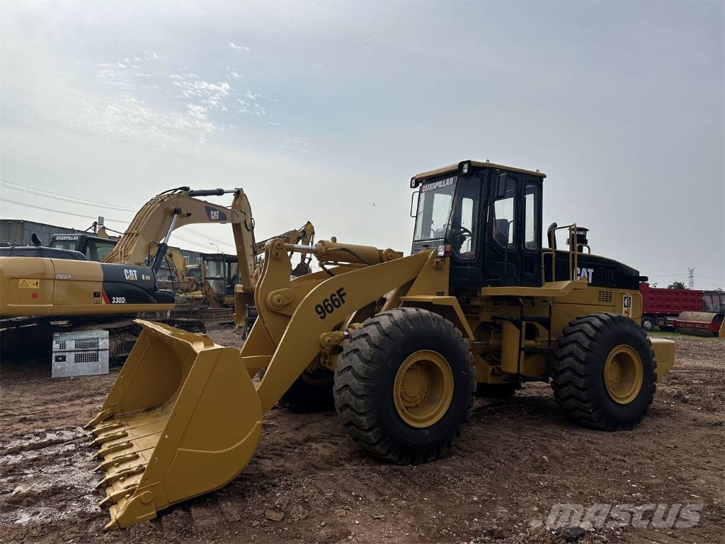 CAT 966 F Incarcator pe pneuri