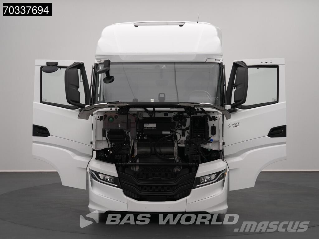 Iveco S-Way 460 4X2 Mega 2x Tanks Standklima Navi ACC Vilcēji