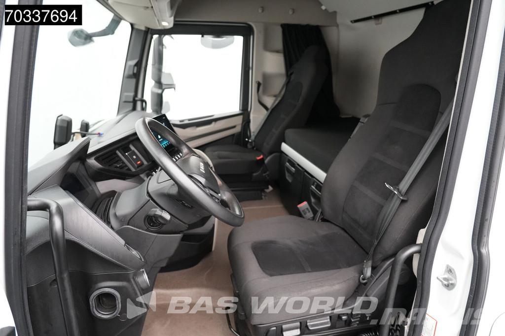 Iveco S-Way 460 4X2 Mega 2x Tanks Standklima Navi ACC Vilcēji