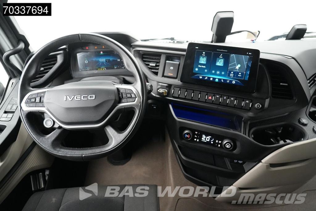 Iveco S-Way 460 4X2 Mega 2x Tanks Standklima Navi ACC Vilcēji