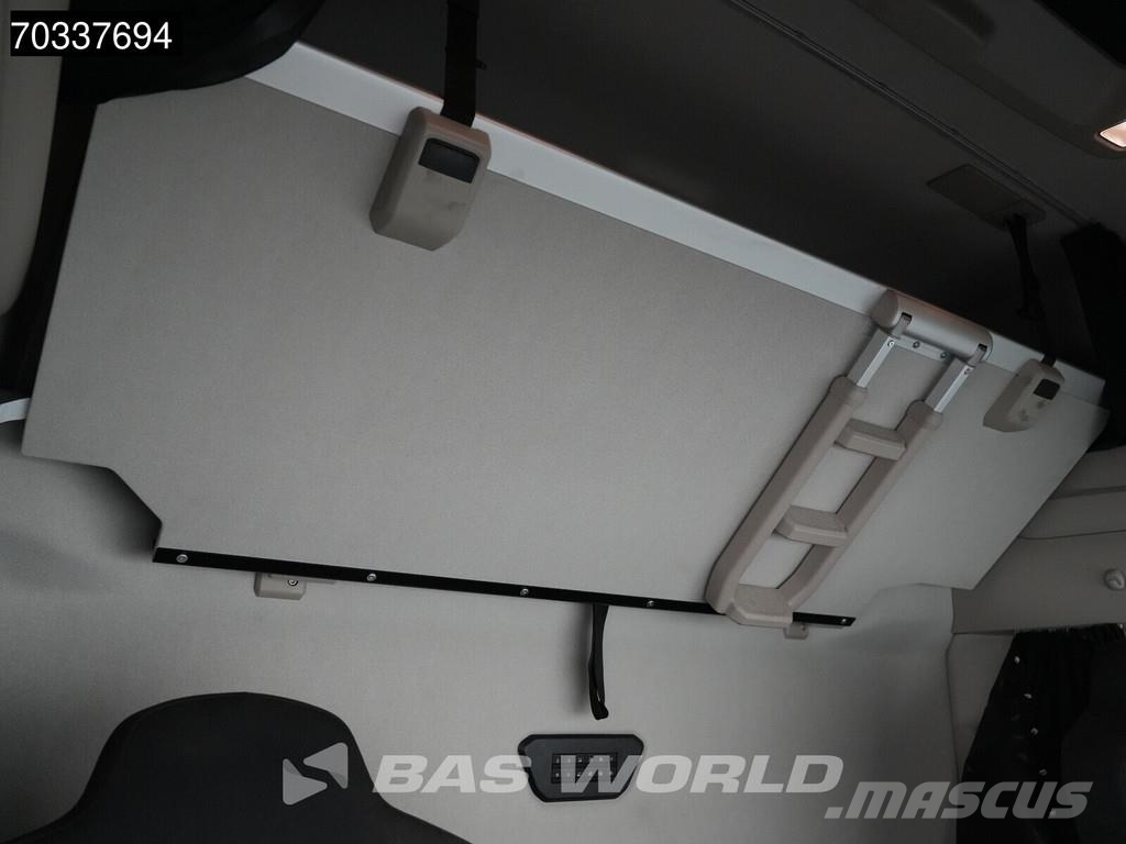 Iveco S-Way 460 4X2 Mega 2x Tanks Standklima Navi ACC Vilcēji