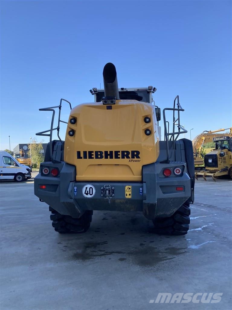 Liebherr L 566 XPower لوادر بعجل