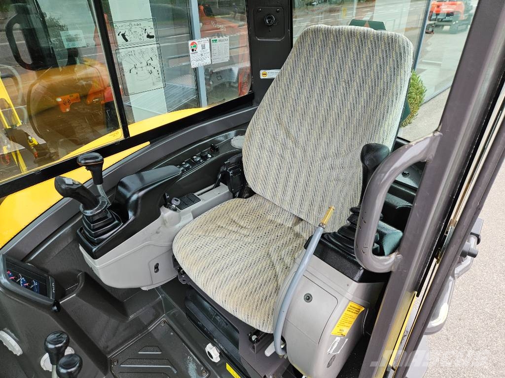 Volvo EC 27 C Mini excavators < 7t