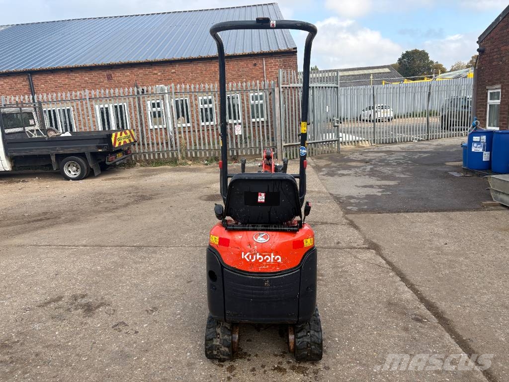 Kubota K 008-3 Mini kotrók < 7t