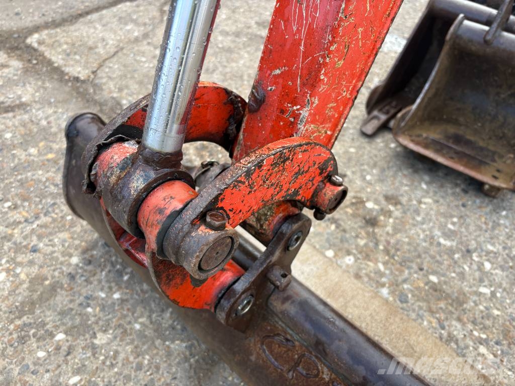 Kubota K 008-3 Mini kotrók < 7t