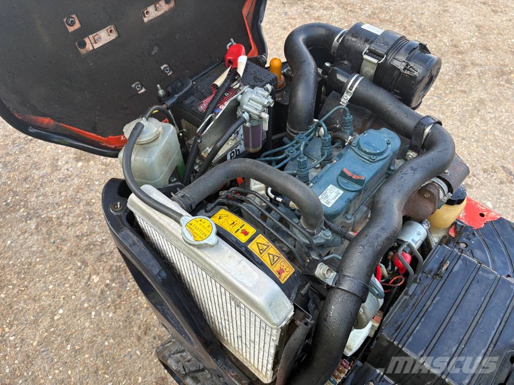 Kubota K 008-3 Mini kotrók < 7t