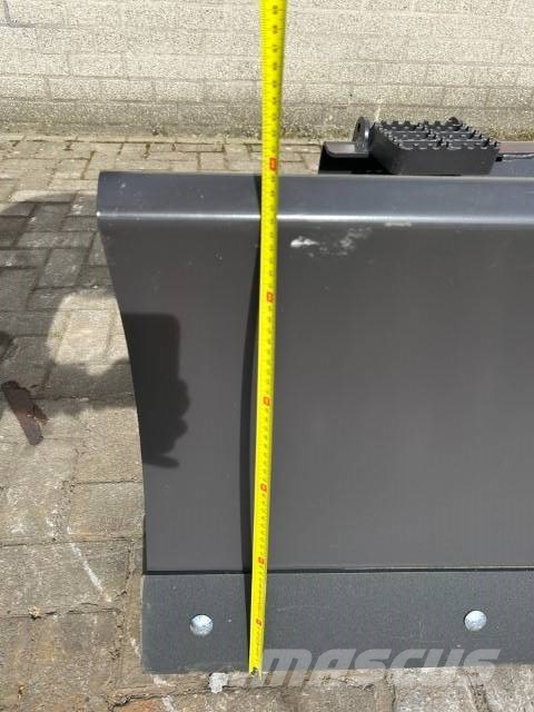 CASE Groendblade neuw Bladen