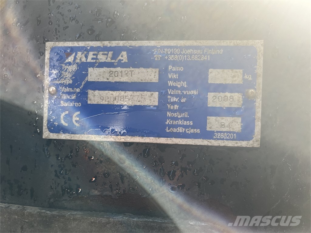 Kesla 2012T puutavara kuormain Grúas para madera