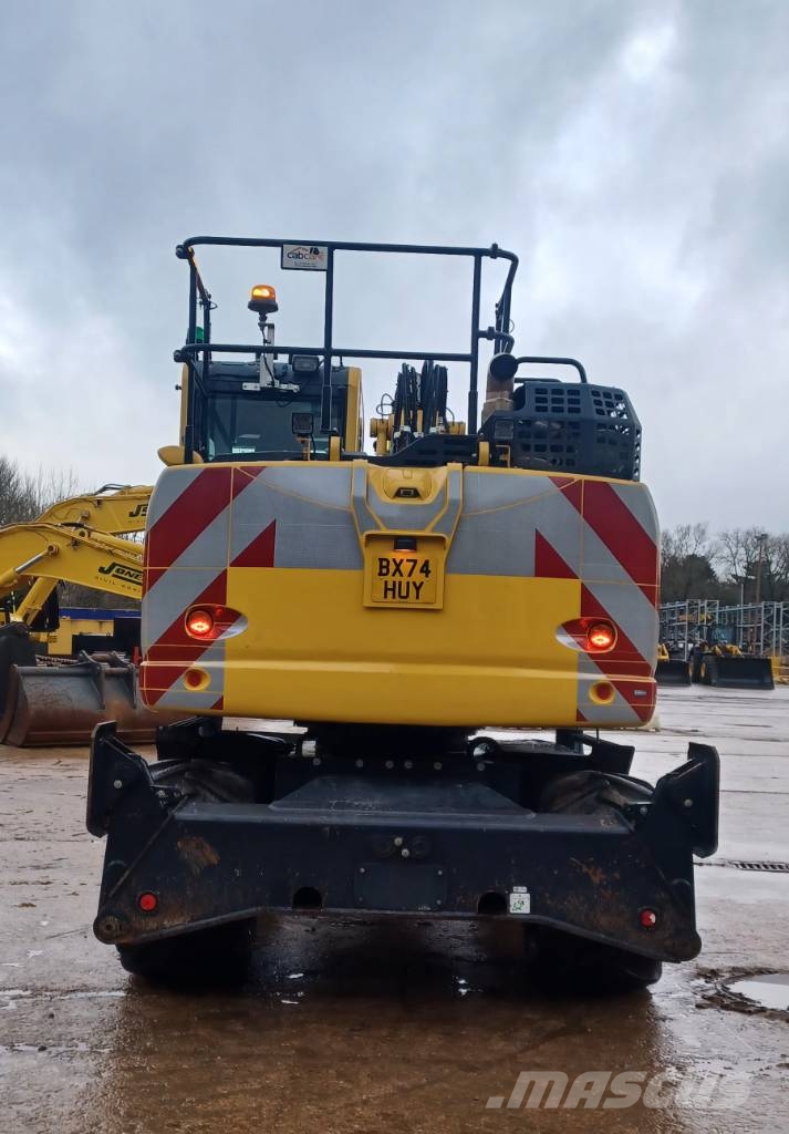 Komatsu PW148-11E0 حفارات بعجل
