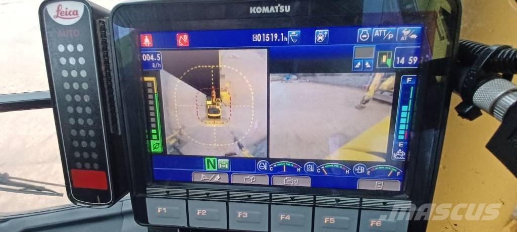 Komatsu PW148-11E0 حفارات بعجل